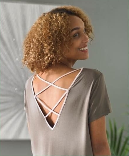 Euforia Leto Cutout Tee